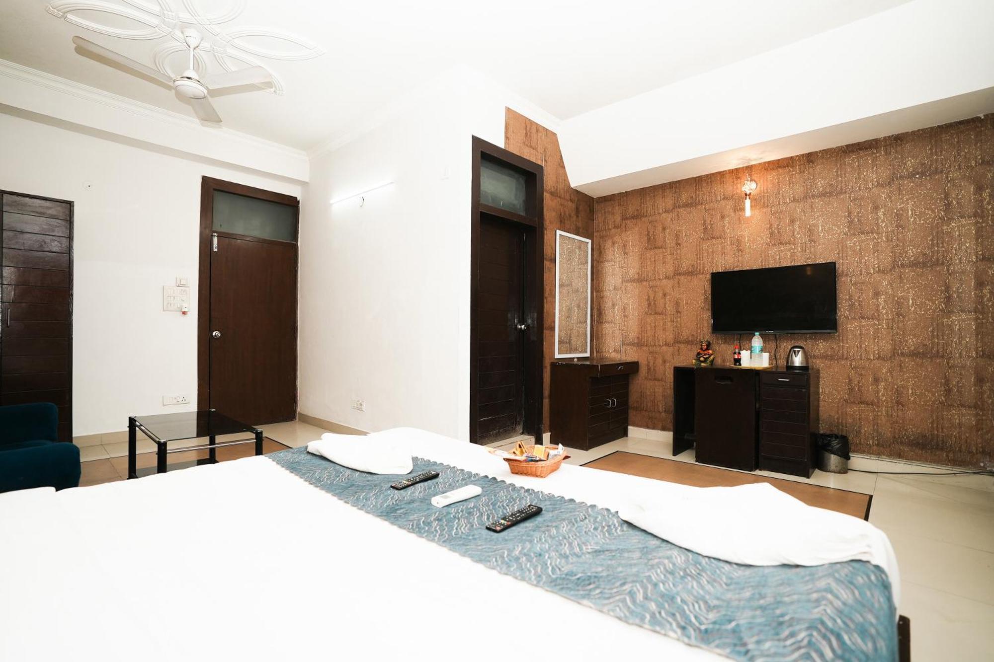 Hotel Om Paradise Near Igi Delhi Airport Νέο Δελχί Εξωτερικό φωτογραφία