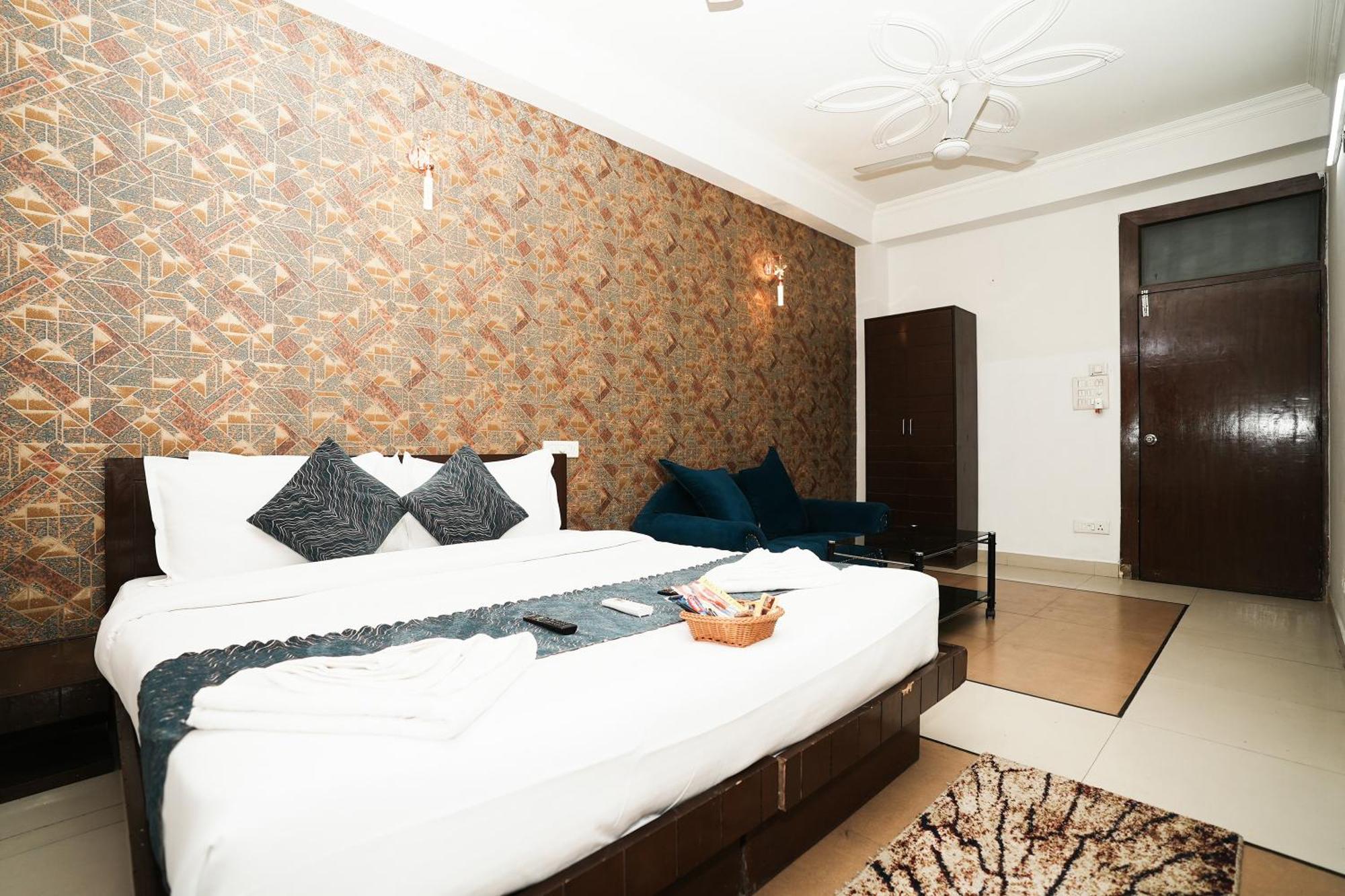 Hotel Om Paradise Near Igi Delhi Airport Νέο Δελχί Εξωτερικό φωτογραφία