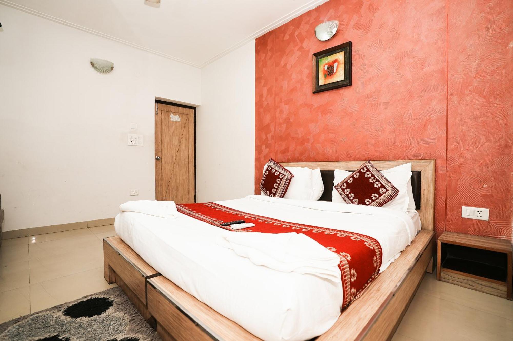 Hotel Om Paradise Near Igi Delhi Airport Νέο Δελχί Εξωτερικό φωτογραφία