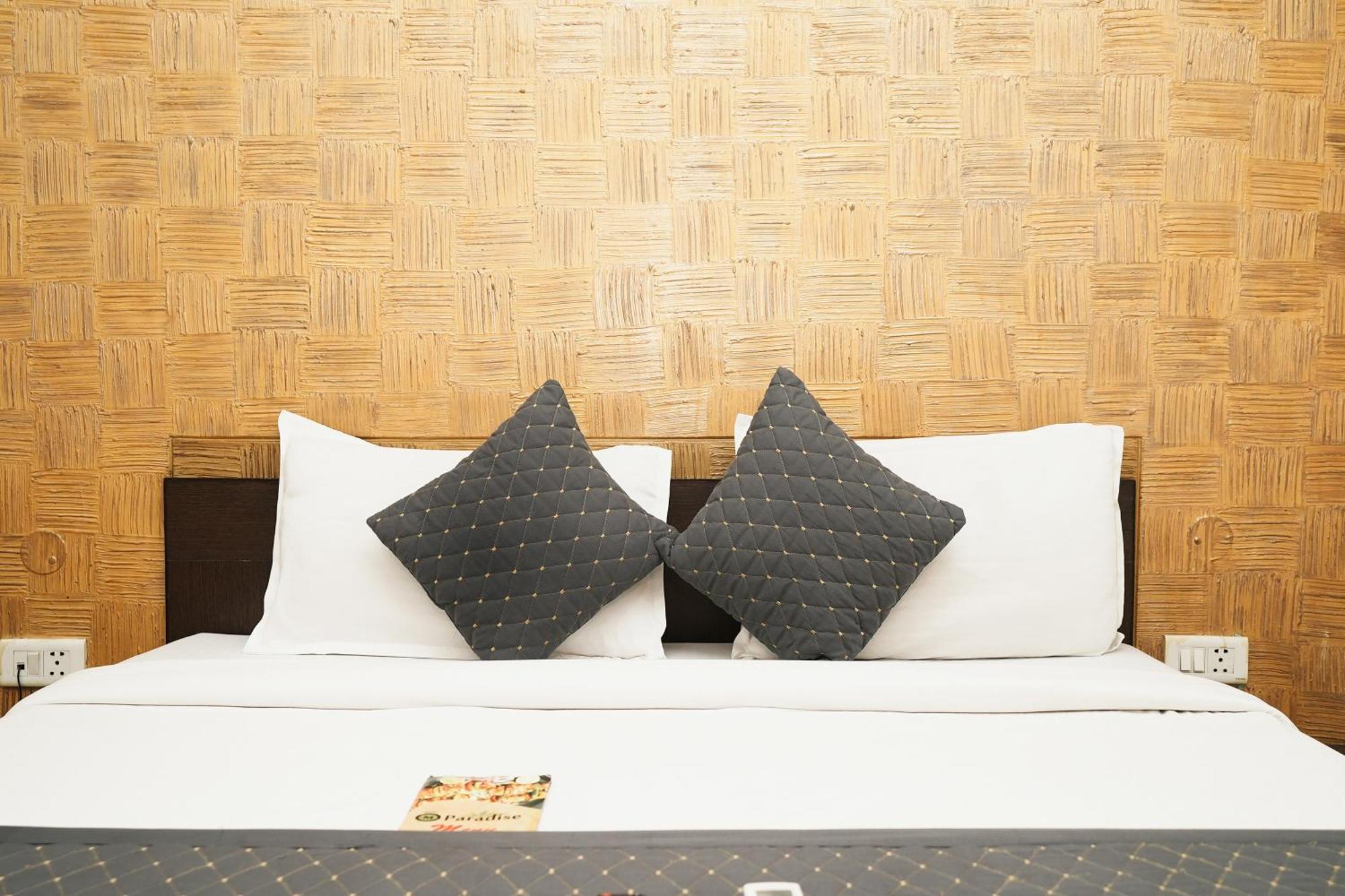 Hotel Om Paradise Near Igi Delhi Airport Νέο Δελχί Εξωτερικό φωτογραφία