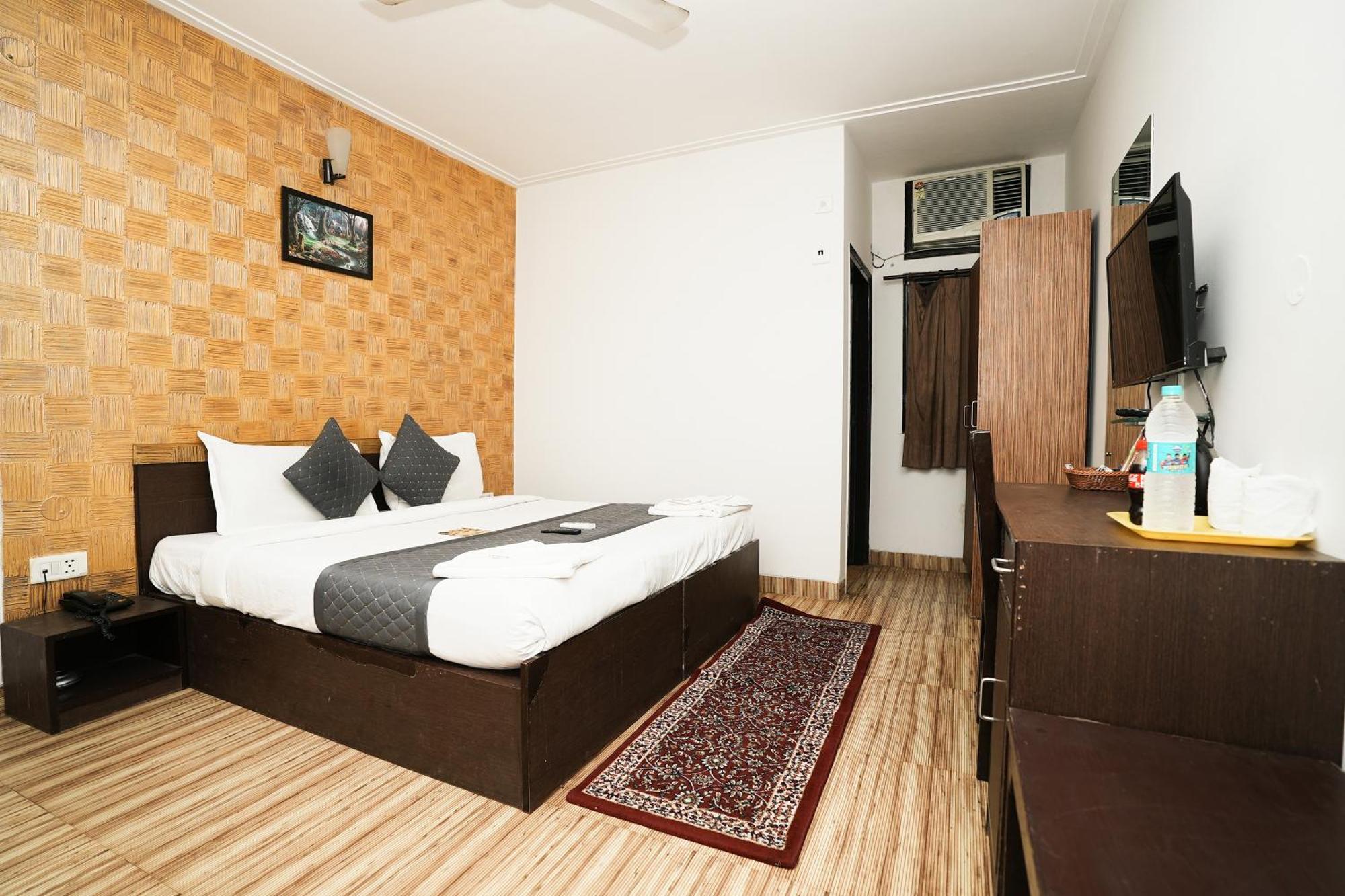 Hotel Om Paradise Near Igi Delhi Airport Νέο Δελχί Εξωτερικό φωτογραφία